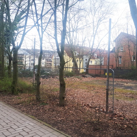 Der Bolzplatz An den Kreutzmorgen. Dieser ist seit 2020 gesperrt. Foto von Bernd Schöneck