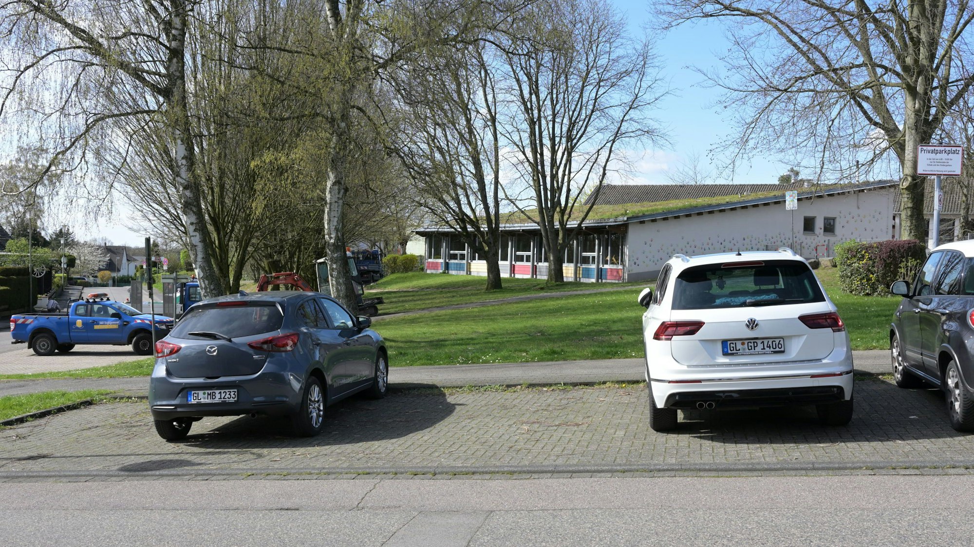 Platz für die Erweiterung des Offenen Ganztags (OGS) Forsbach soll an der Grundschule in Rösrath-Forsbach geschaffen werden.