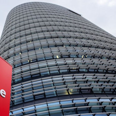 Düsseldorf: Blick auf die Zentrale des Mobilfunkanbieters Vodafone, den Vodafone Campus.