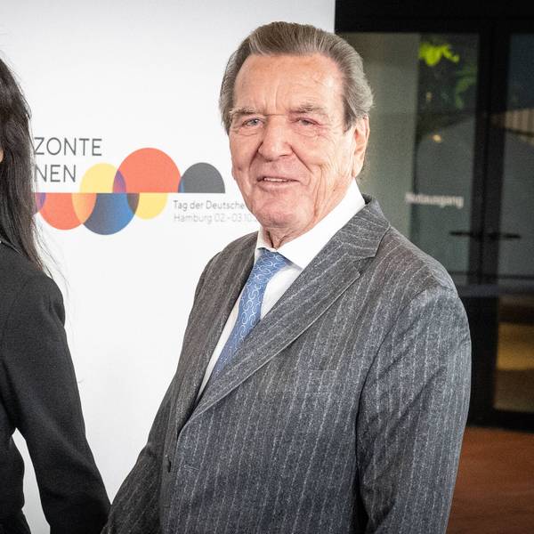 Soyeon Schröder-Kim und Gerhard Schröder am Tag der Deutschen Einheit 2023.