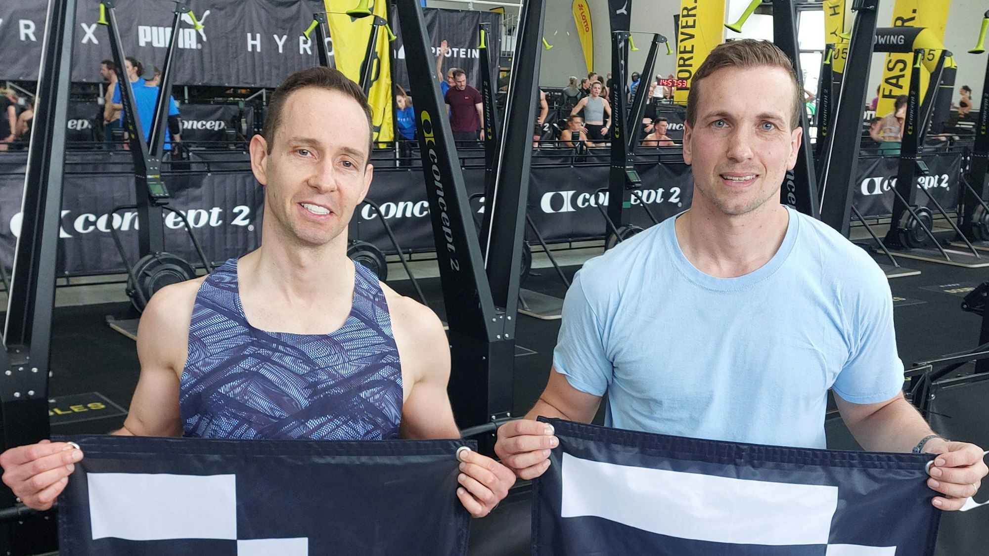 Athleten-Doppelpack: Roman Hopp (r.) aus Hennef tritt mit Andreas Fruhmann aus Leverkusen beim Hyrox im Double an.