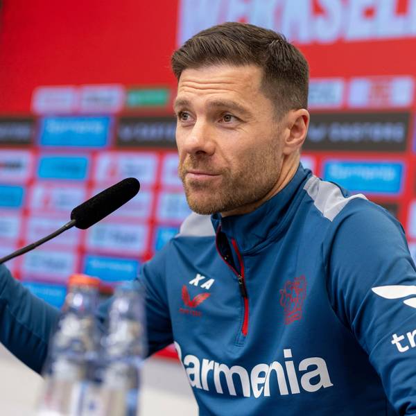 29.03.2024, Nordrhein-Westfalen, Leverkusen: Fußball: Bundesliga, vor dem Spiel Bayer Leverkusen - TSG 1899 Hoffenheim (30.03.): Pressekonferenz Bayer Leverkusen mit Trainer Xabi Alonso.
Trainer Xabi Alonso will bei Bayer Leverkusen bleiben. (zu dpa: «Verbleib in Leverkusen: Alonso will «weiter wachsen»») Foto: Christoph Reichwein/dpa +++ dpa-Bildfunk +++