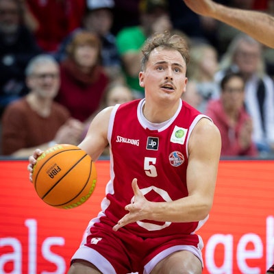 Basketball ProB Nord, Bayer Giants Leverkusen vs. Rheinstars Köln, 23.12.23 Rupert Hennen RheinStars Koeln 5 Leverkusen, 23.12.23 - Basketball ProB Nord, Bayer Giants Leverkusen vs. Rheinstars Köln *** Basketball ProB North, Bayer Giants Leverkusen vs Rheinstars Cologne, 23 12 23 Rupert Hennen RheinStars Koeln 5 Leverkusen, 23 12 23 Basketball ProB North, Bayer Giants Leverkusen vs Rheinstars Cologne Copyright: xBEAUTIFULxSPORTS/AxelxKohringx