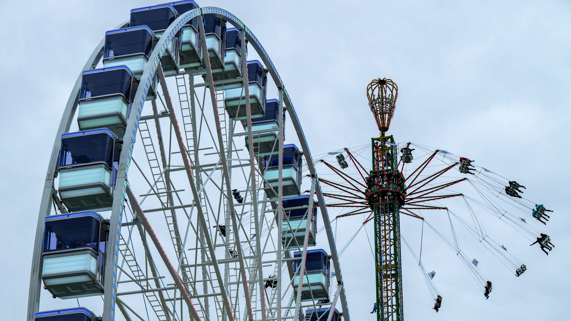 Die Osterkirmes in Köln hat zuletzt 2024 stattgefunden. (Archivbild)