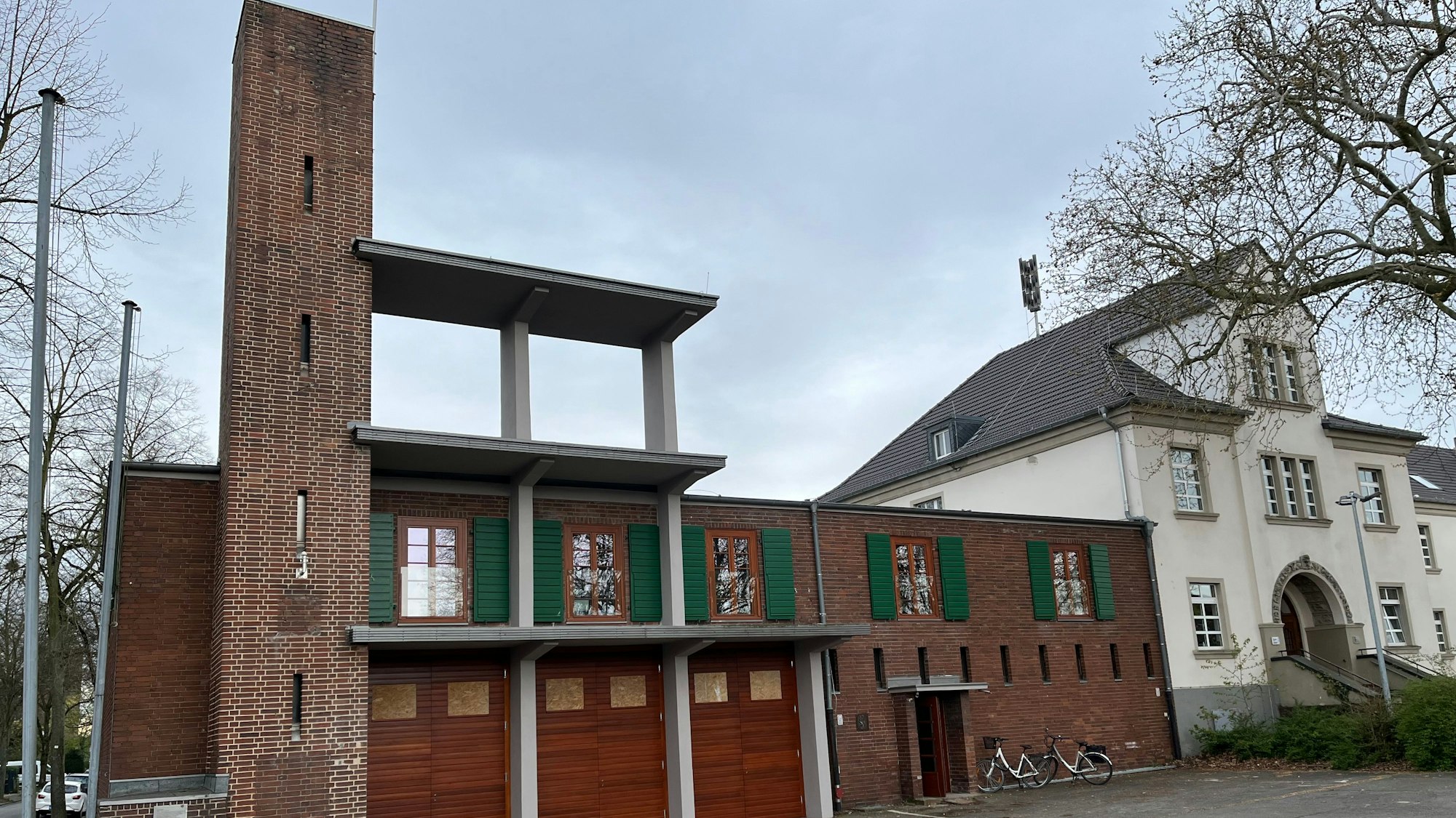 Altbau Feuerwache Bürrig