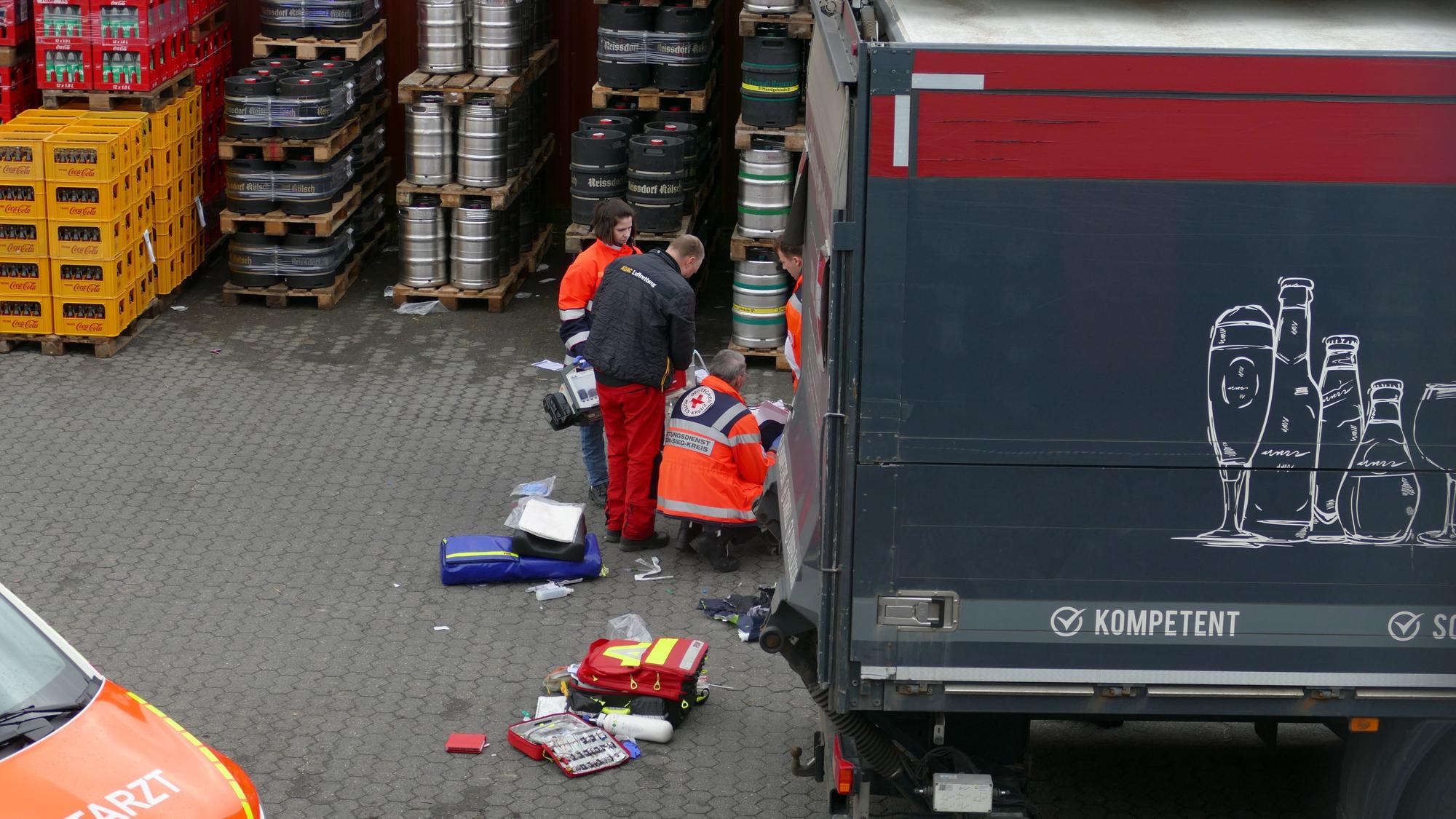 Rettungskräfte im Einsatz.