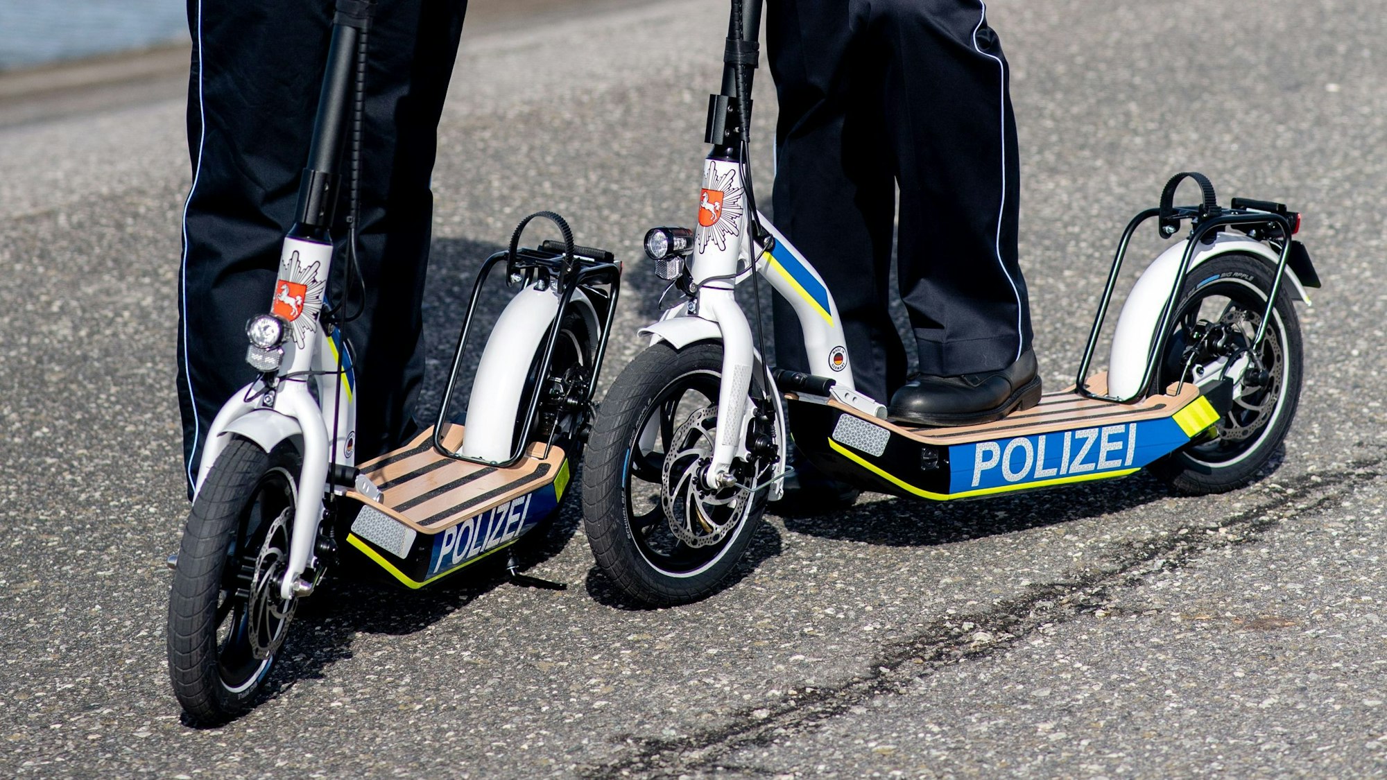 Die niedersächsische Polizei hatte auf der Nordseeinsel Norderney ebenfalls den Einsatz von E-Scootern getestet. IN NRW soll dieser jetzt enden.