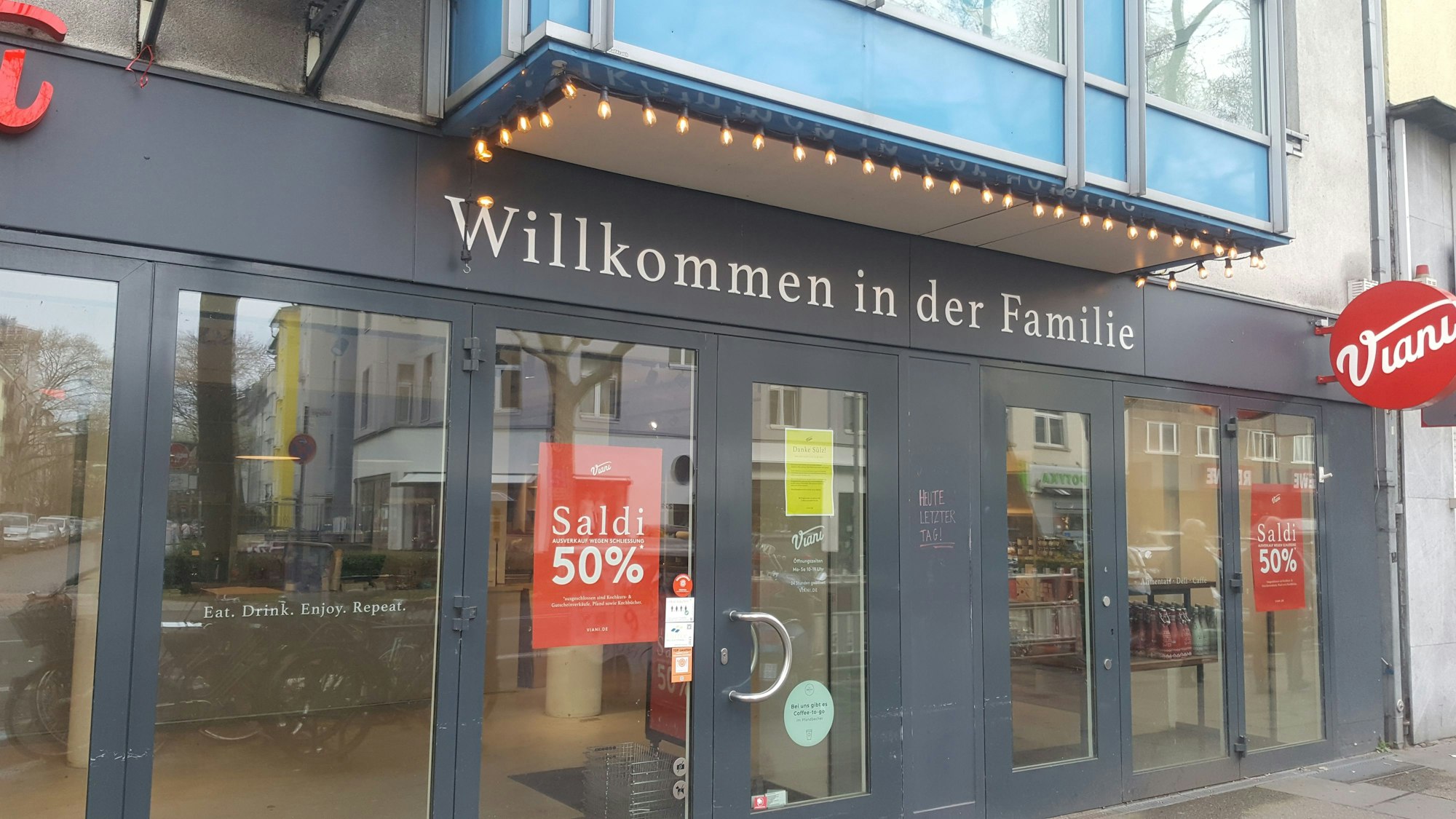 Die Filale des italienischen Feinkosthändlers Viani an der Sülzburgstraße 66 ist geschlossen.