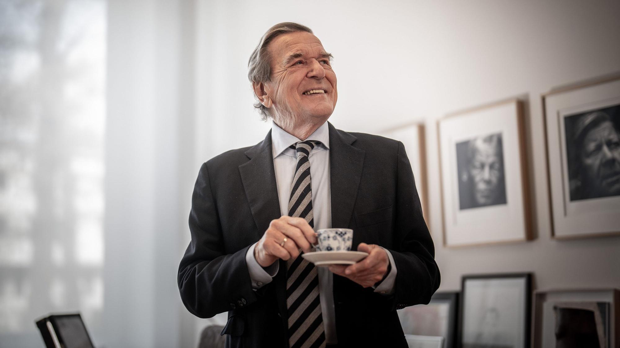Gerhard Schröder (SPD) war Bundeskanzler von 1998 bis 2005.