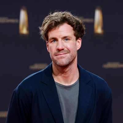 Komiker Luke Mockridge bei der Gala des Deutschen Fernsehpreis 2023 im Coloneum.