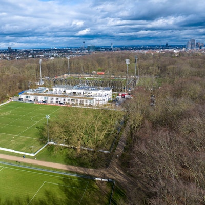 Das Geißbockheim von oben.