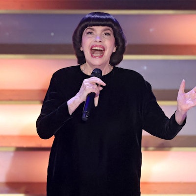 Sängerin Mireille Mathieu will sich von der Bühne verabschieden.