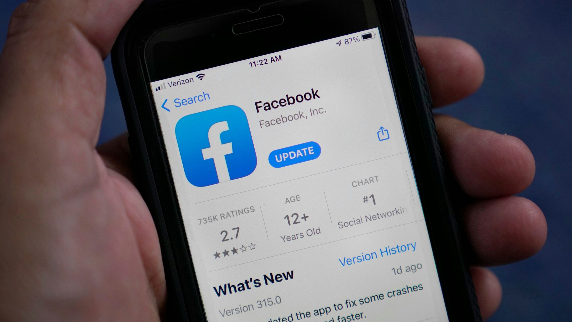 Über Facebook hatte das spätere Opfer sein Smartphone zum Verkauf angeboten.