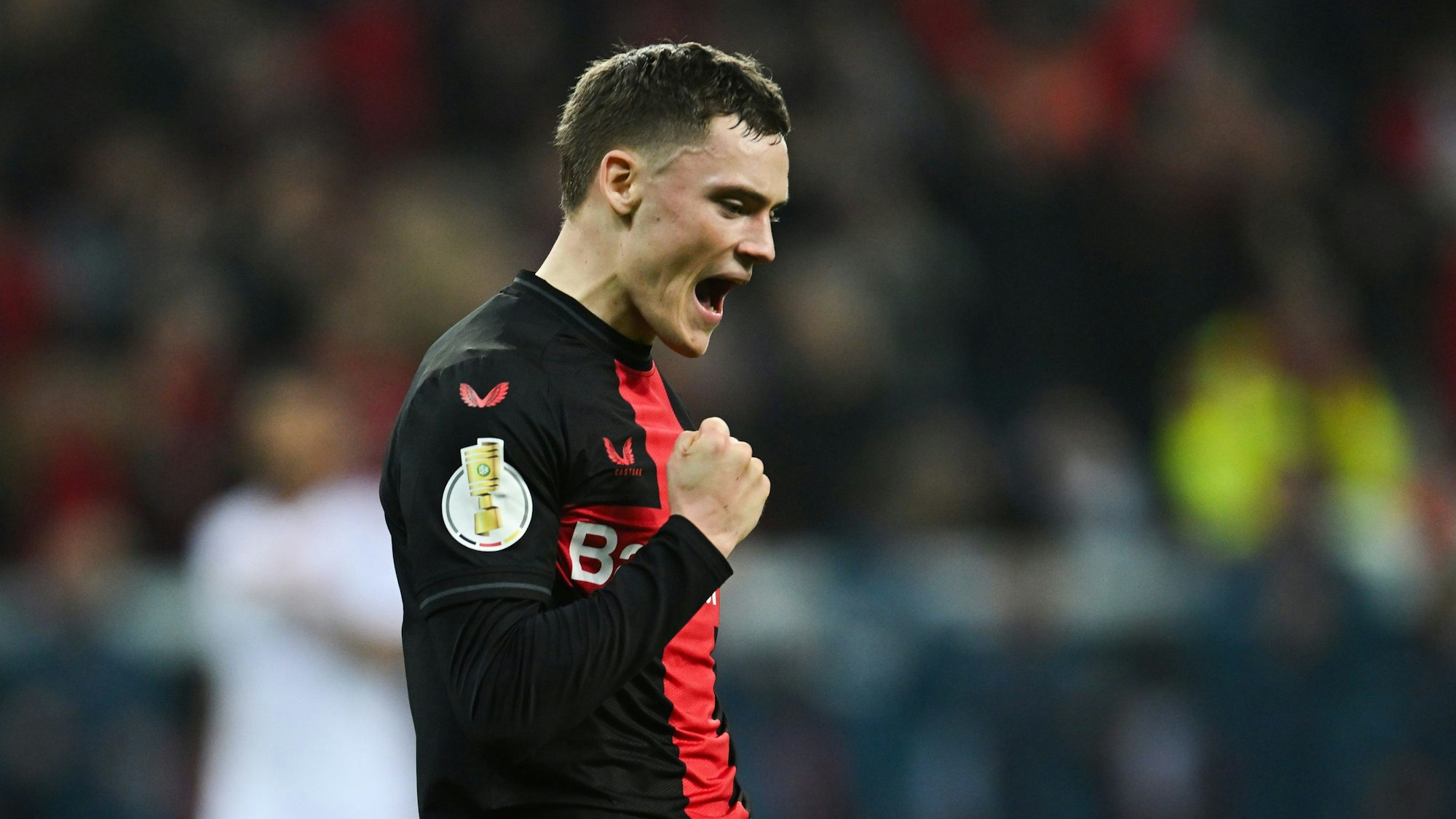 Leverkusens Florian Wirtz jubelt nach seinem Tor zum 3:0.