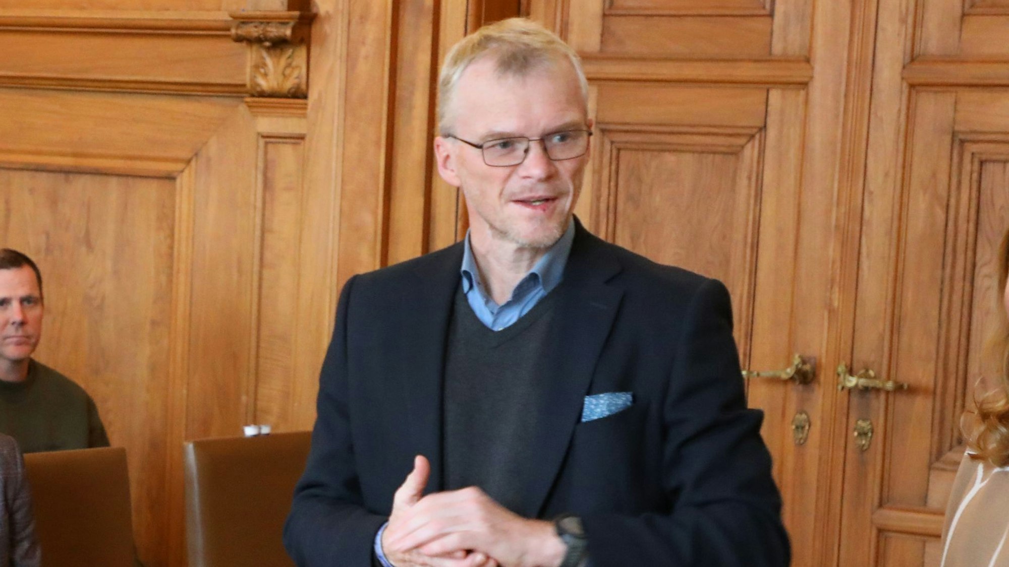 Bergisch Gladbachs Bürgermeister Frank Stein wird bis zur Kommunalwahl auf einen Beigeordneten verzichten müssen.