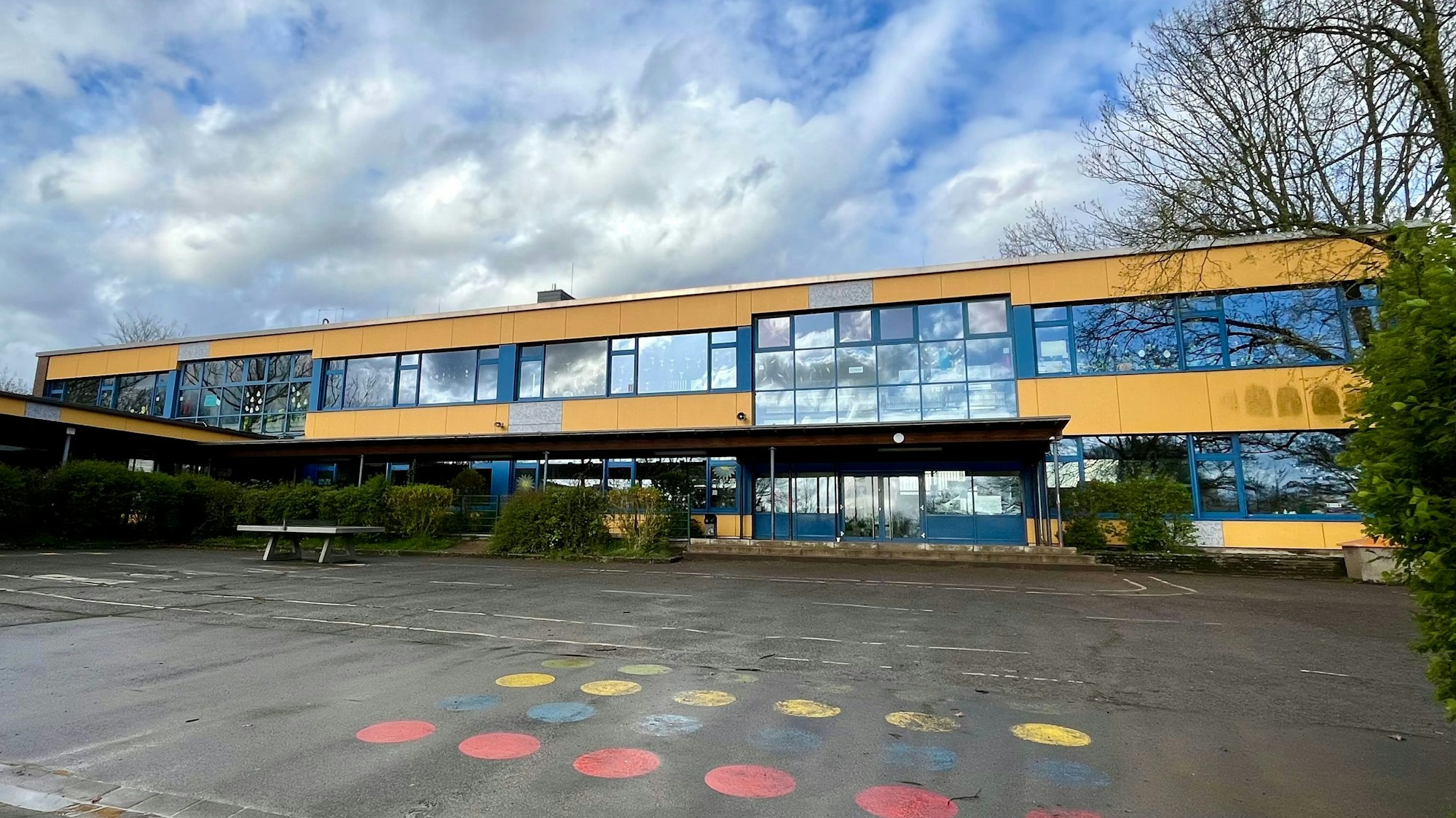 Blick auf die Grundschule.