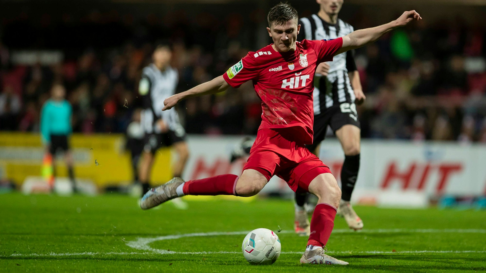 Regionalliga West, Fortuna Koeln - Borussia Moenchengladbach U23, 10.11.2023 Marvin Mika Fortuna Koeln, 11. Regionalliga West, Fortuna Koeln - Borussia Moenchengladbach U23, 15. Spieltag, am 10.11.2023, Suedstadion, Koeln DFL regulations prohibit any use of photographs as image sequences and/or quasi-video *** Regionalliga West, Fortuna Koeln Borussia Moenchengladbach U23, 10 11 2023 Marvin Mika Fortuna Koeln, 11 Regionalliga West, Fortuna Koeln Borussia Moenchengladbach U23, 15 Spieltag, am 10 11 2023, Suedstadion, Koeln DFL regulations prohibit any use of photographs as image sequences and or quasi video Copyright: xBEAUTIFULxSPORTS/Meuselx