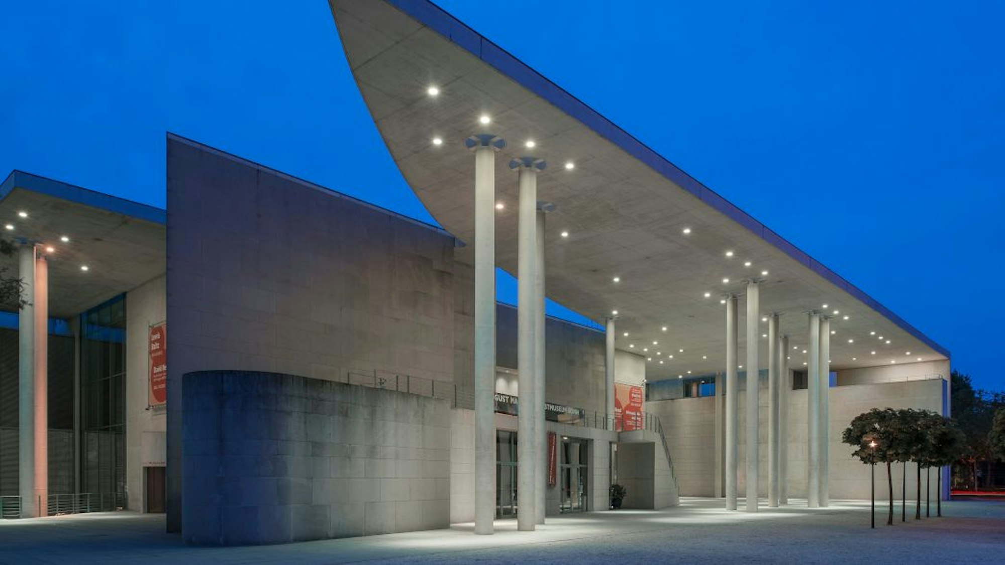 Das Kunstmuseum Bonn, Außenansicht.