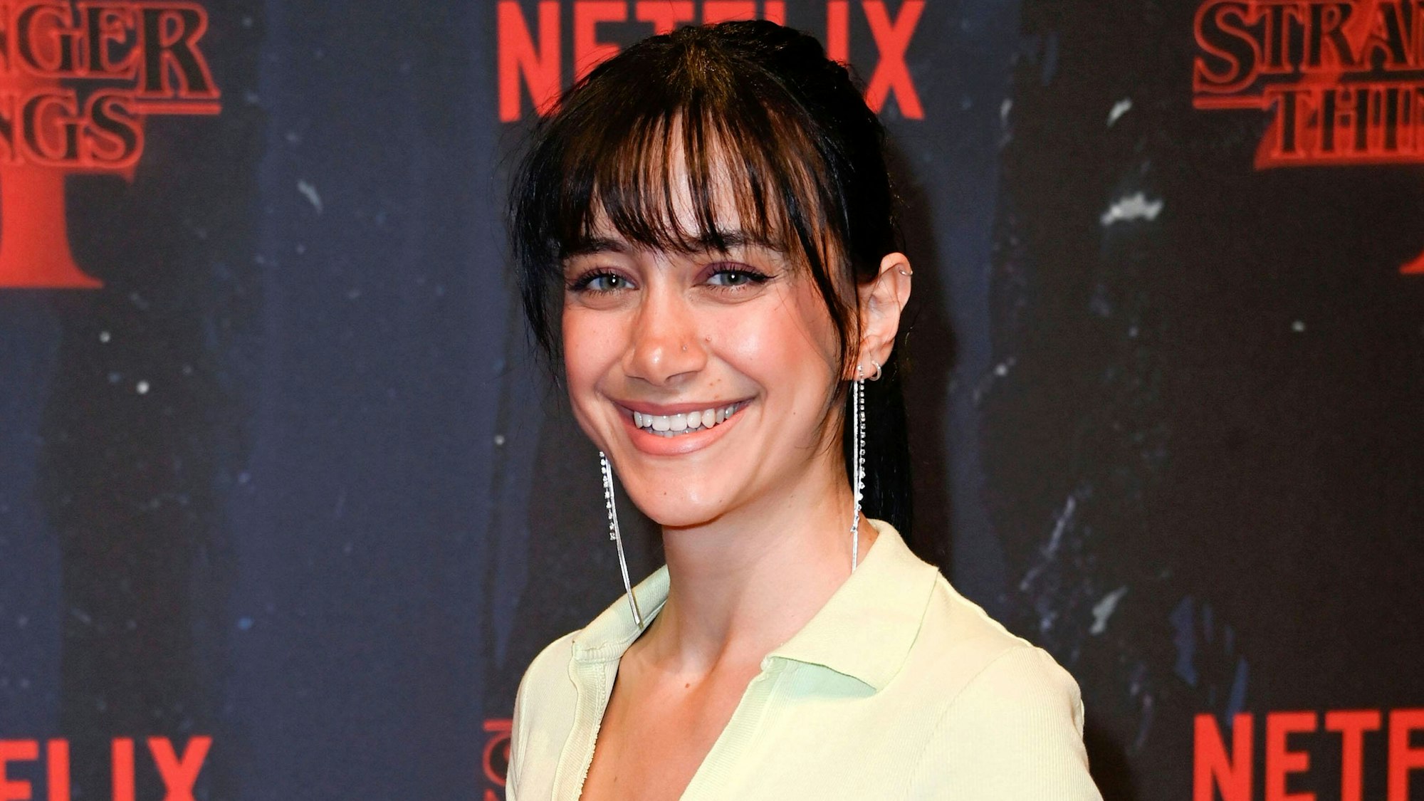 Helen Fares auf einer Premiere in Berlin 2022. Die Ex-SWR-Moderatorin hat sich zu ihrem Rauswurf geäußert. (Archivfoto)