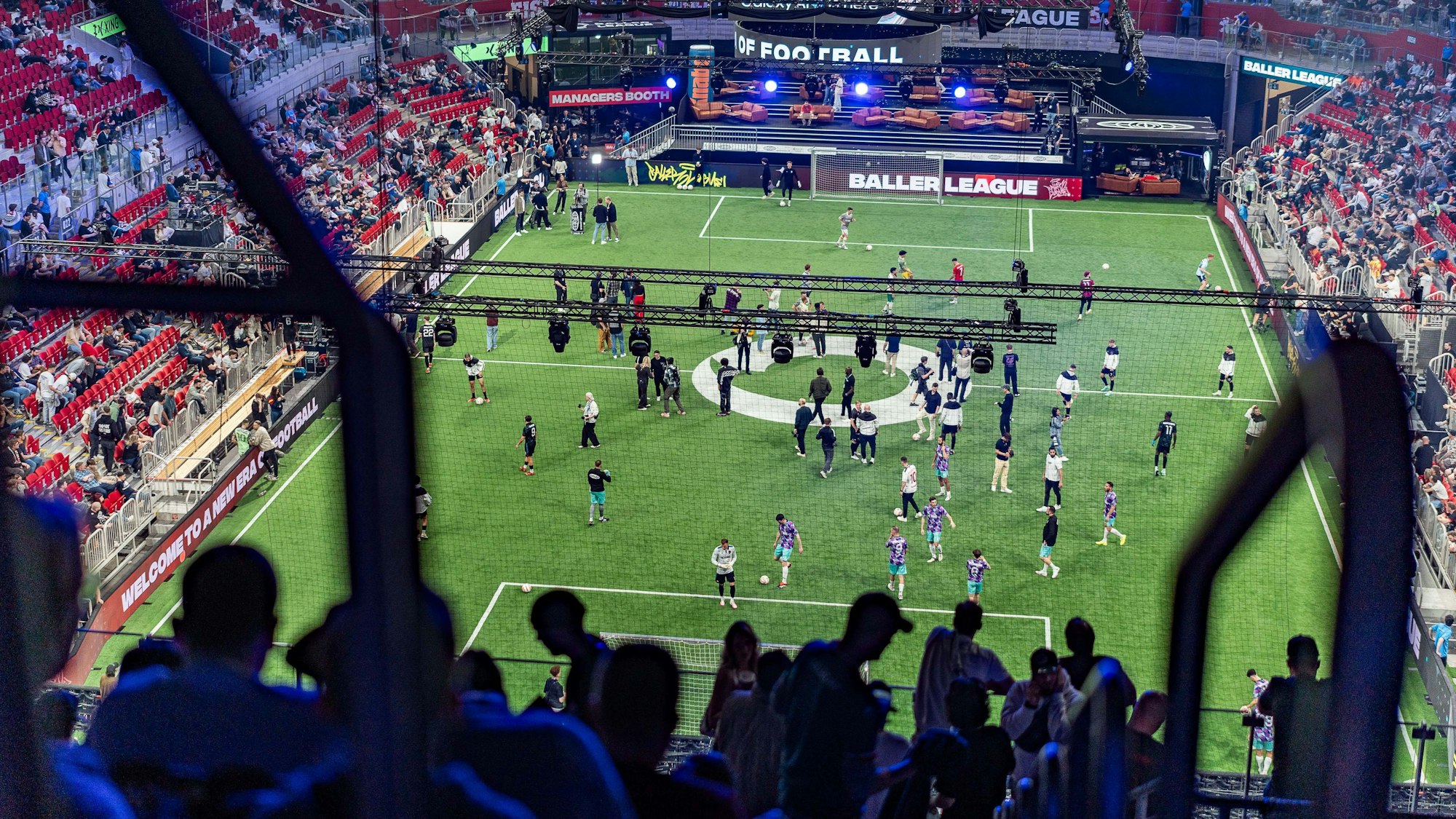 Großes Finale der ersten Baller-League-Saison: In Düsseldorf fand das Final-Four-Turnier statt, am Ende gewann das Team von Liga-Mitgründer Lukas Podolski „Streets United“.