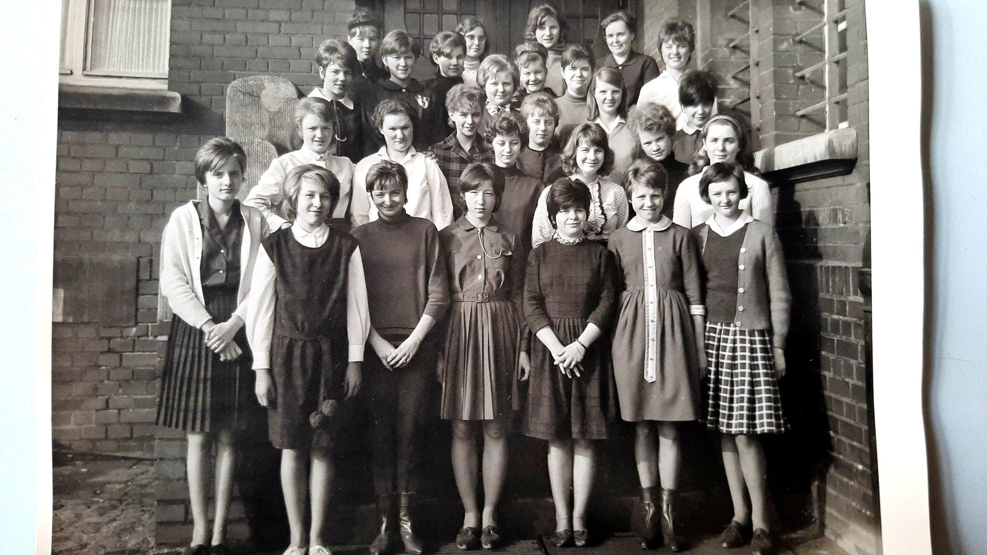 Klassentreffen der ehemaligen Volksschule/Mädchenschule an der Friedrich-Ebert-Straße.