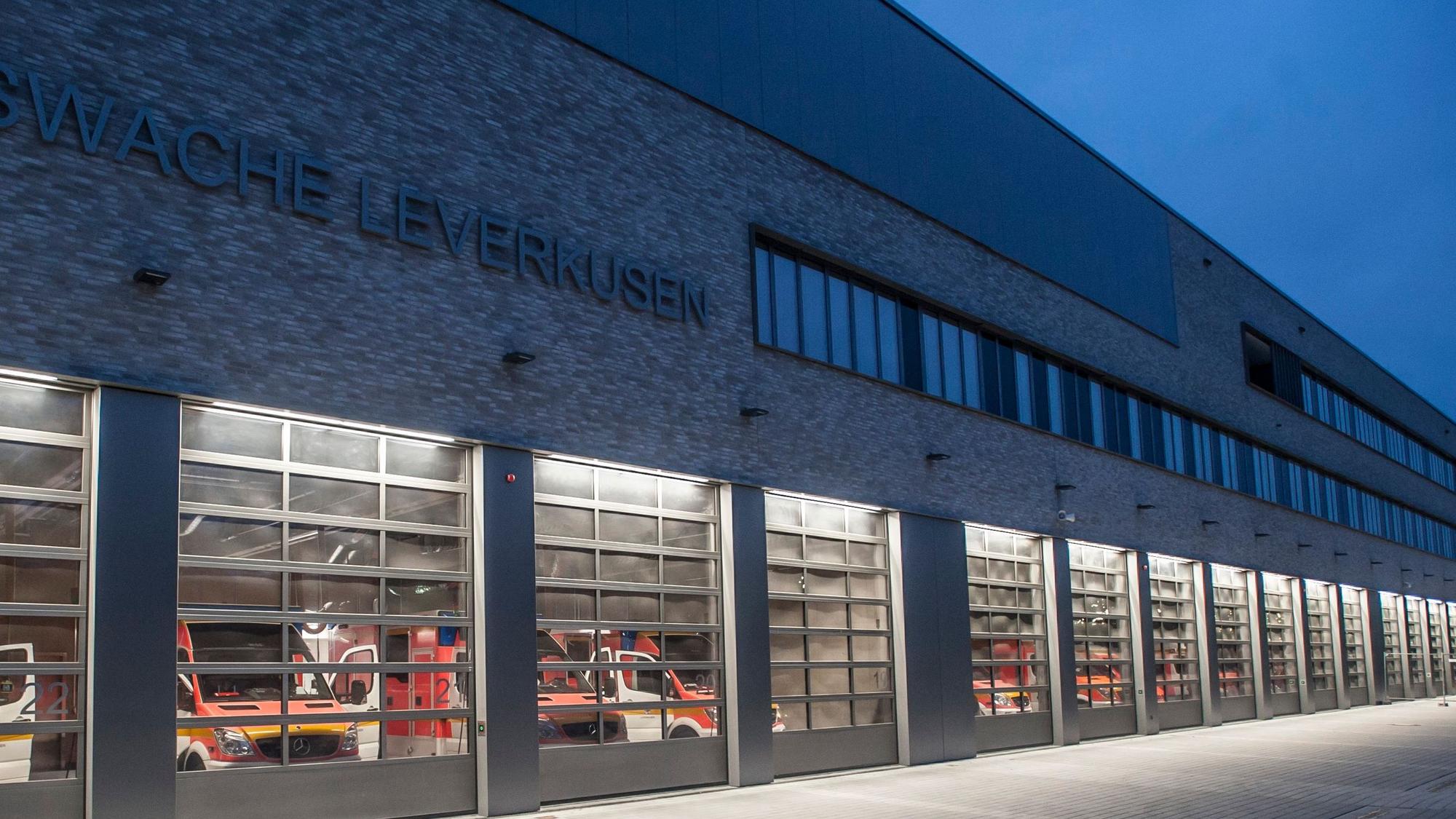 Die Hauptwache der Leverkusener Feuerwehr an der Edith-Weyde-Straße. Foto: Ralf Krieger