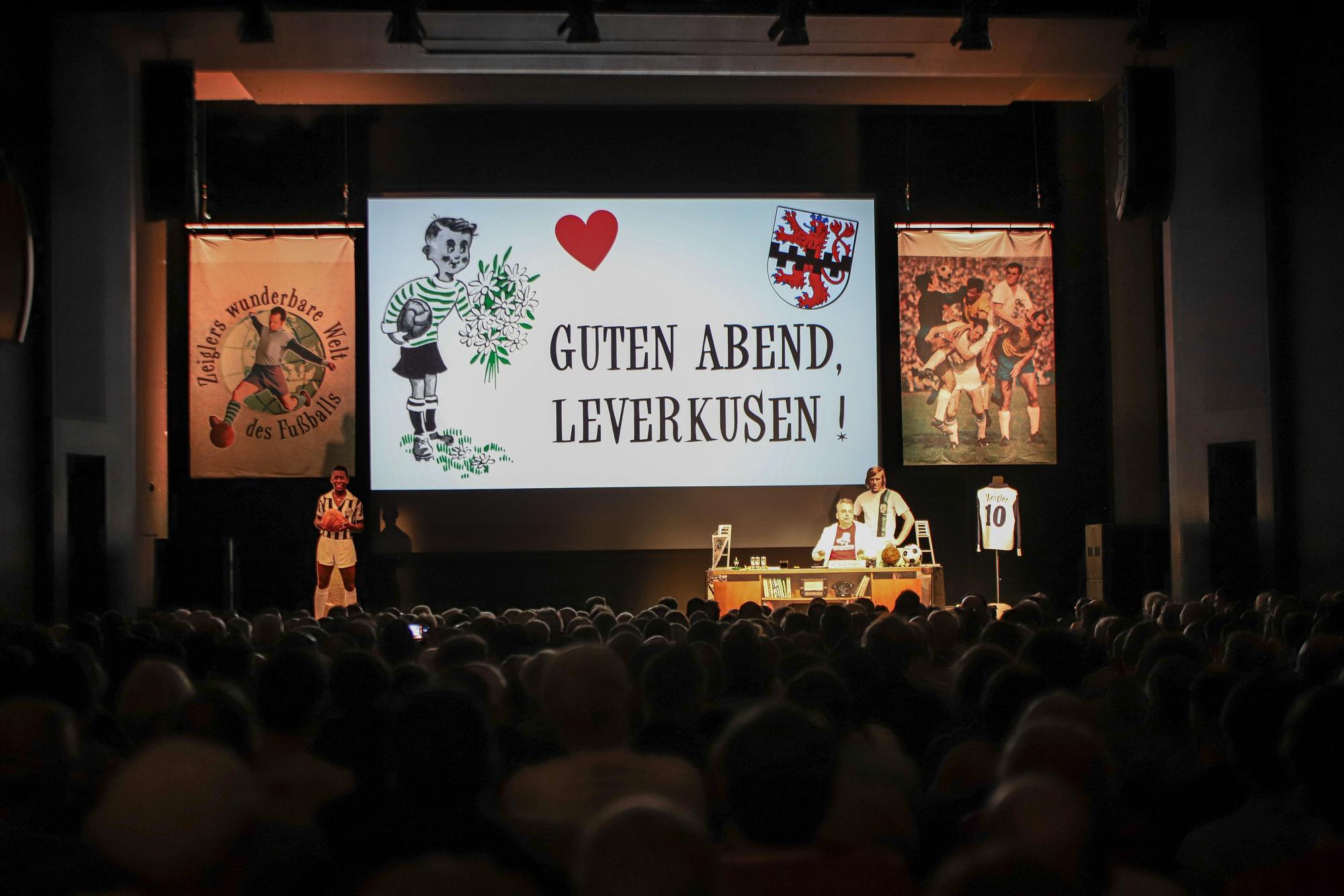 Arnd Zeigler war mit „Hat schon Gelb“ zu Gast im Erholungshaus.