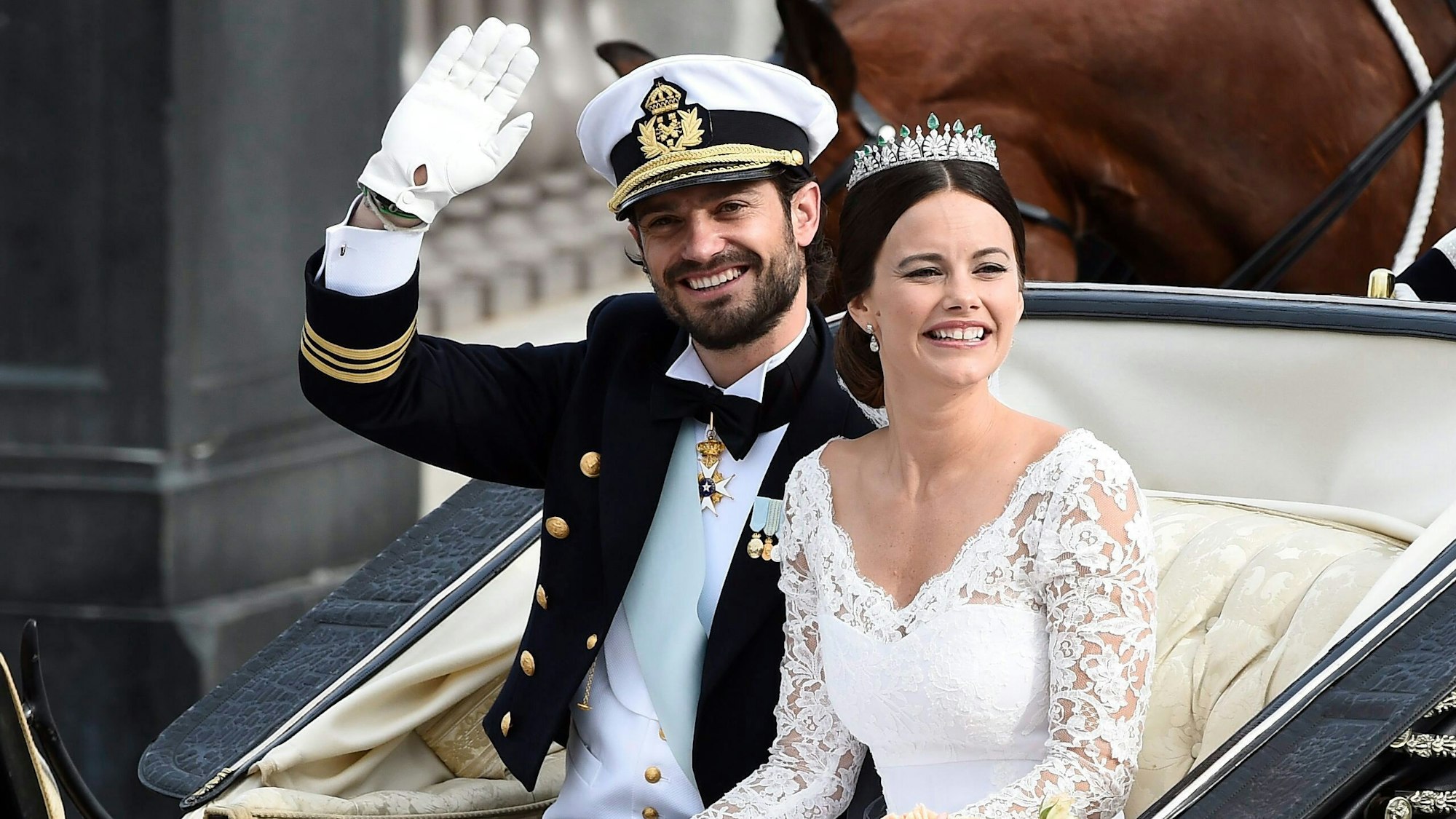 Prinz Carl Philip und Prinzessin Sofia bei ihrer Hochzeit 2015.