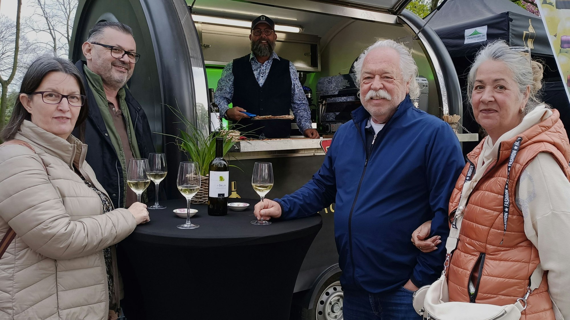 Weinkenner genossen beim Auftakt im April die kalabrischen Weine von Umberto Mazza.