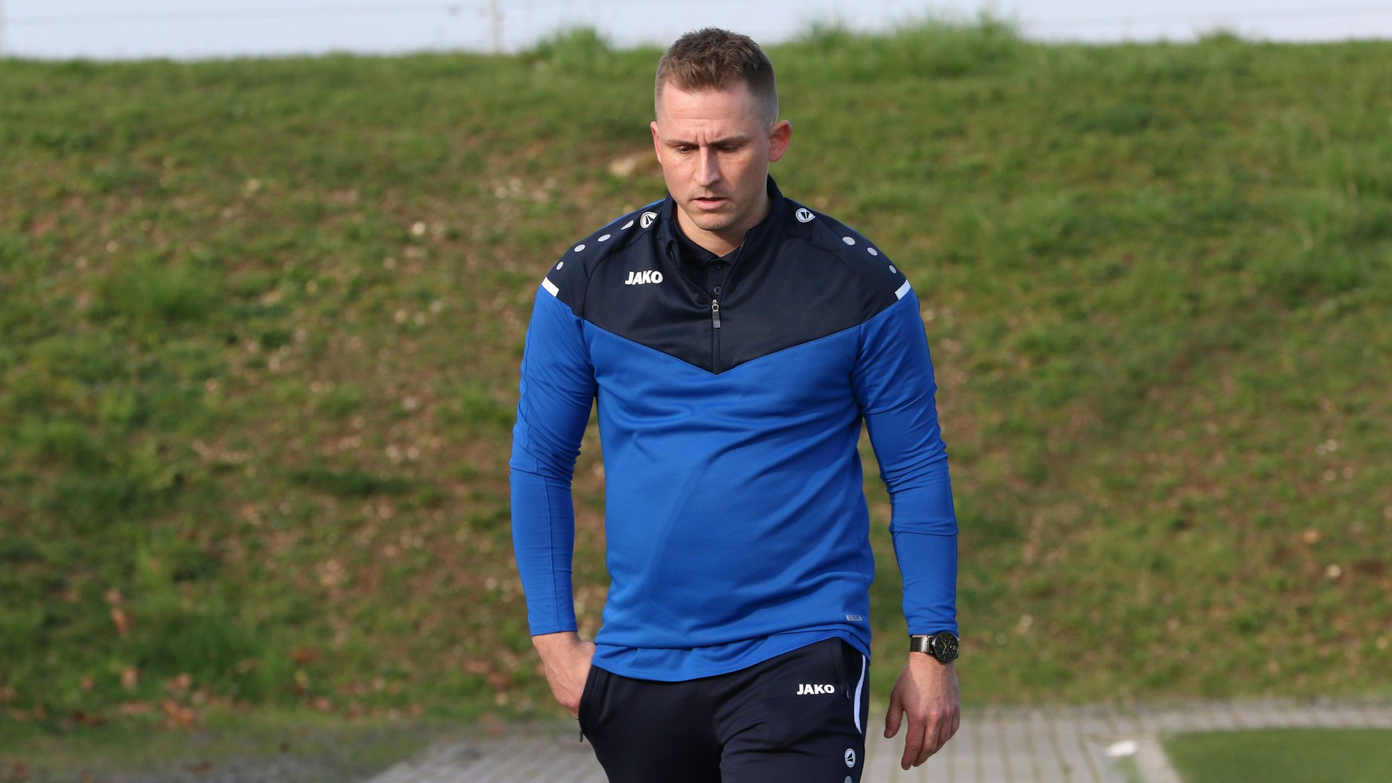 Alexander May nach seinem ersten Sieg als Solo-Trainer der Sportfreunde D-H-O.