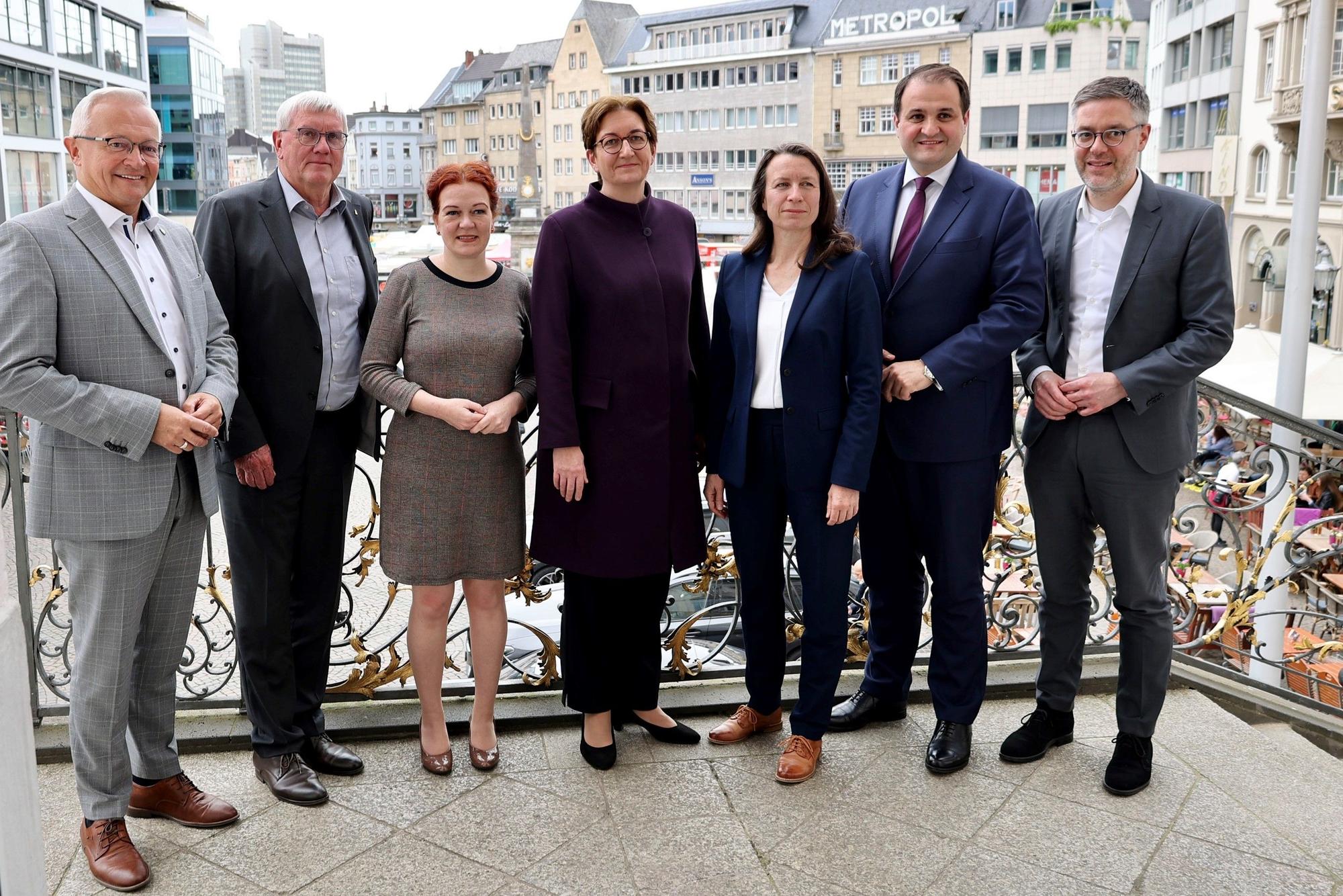 Mitarbeiter am Bonn-Berlin-Vertrag in Bonn