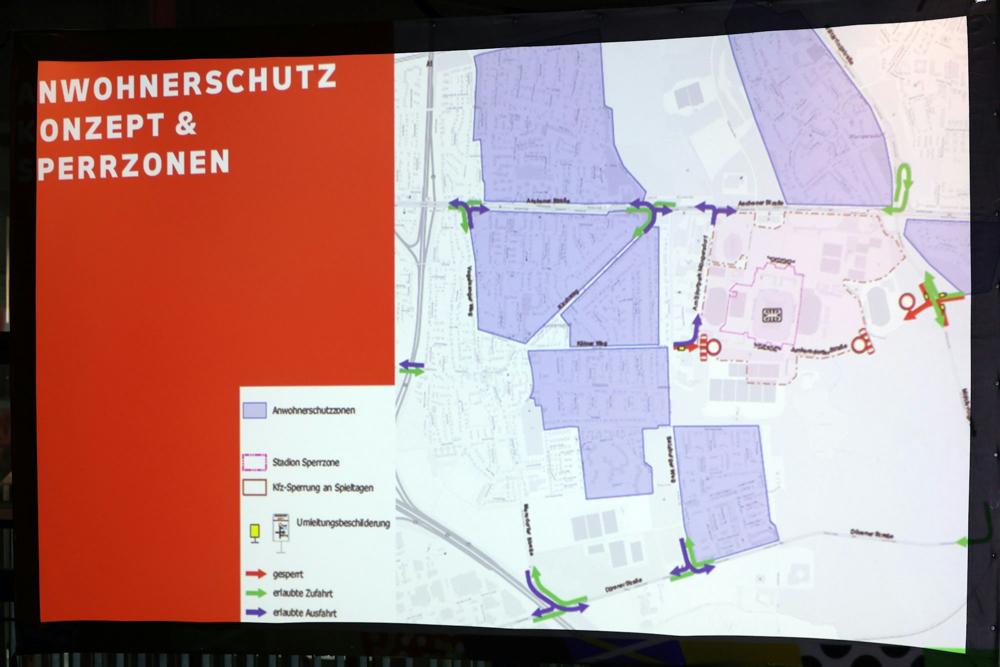 12.04.2024
Köln:
Anwohnerschutzkonzept und temporäre Sperrung der Junkersdorfer Straße an Spieltagen der UEFA Euro 2024 im RheinEnergieSTADION
Foto: Martina Goyert