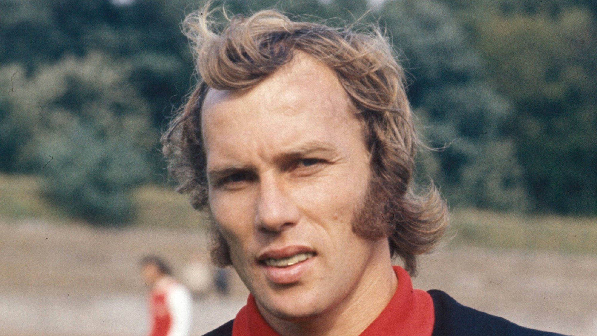 Gerhard Welz, Torhüter des 1. FC Köln, posiert vor der Saison 1973/74 für die Fotografen.