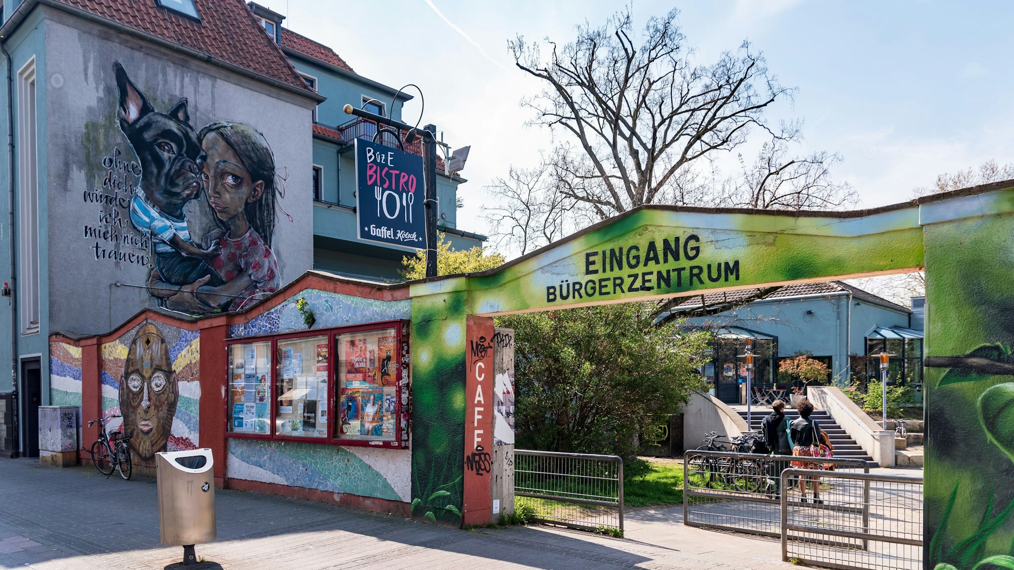 BüZe Bürgerzentrum Ehrenfeld e.V. Gebäude Außenansicht