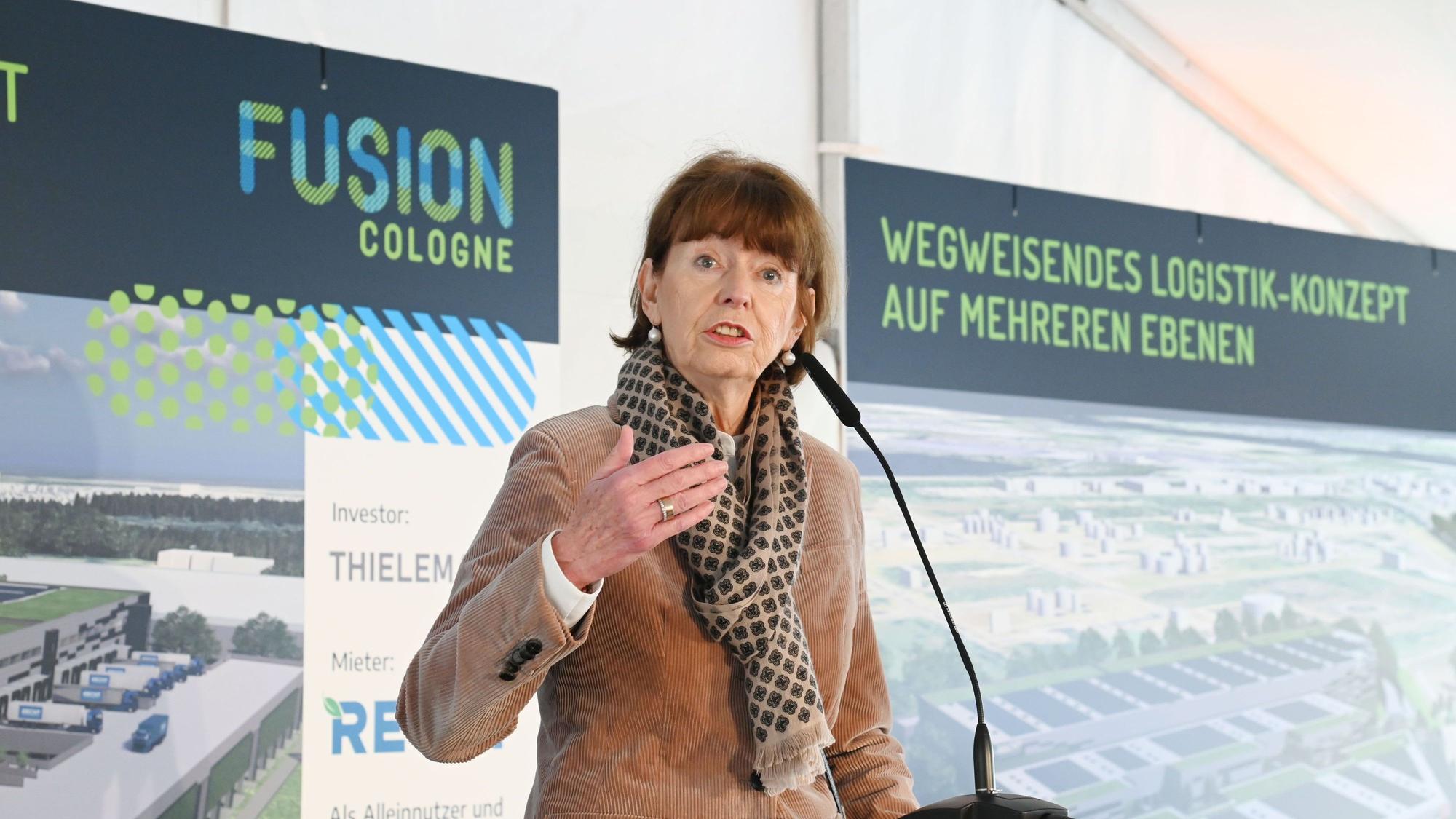 Kölns Oberbürgermeisterin Henriette Reker