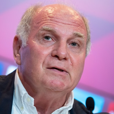 Uli Hoeneß hat vor Gericht für Lacher gesorgt.