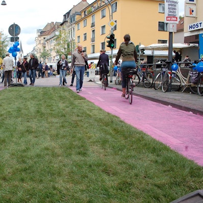 Impression vom „Tag des guten Lebens“ – gefeiert werden soll in Nippes auch in diesem Jahr.