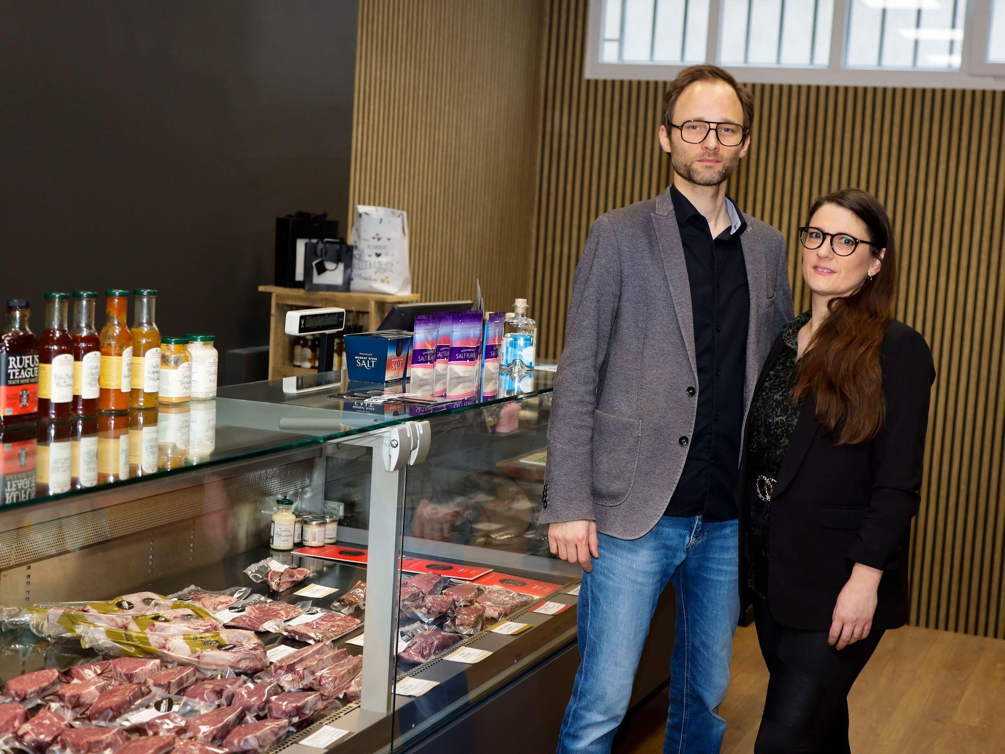 Juana Kiss und Christian Schwanck führen das Beef-Art
