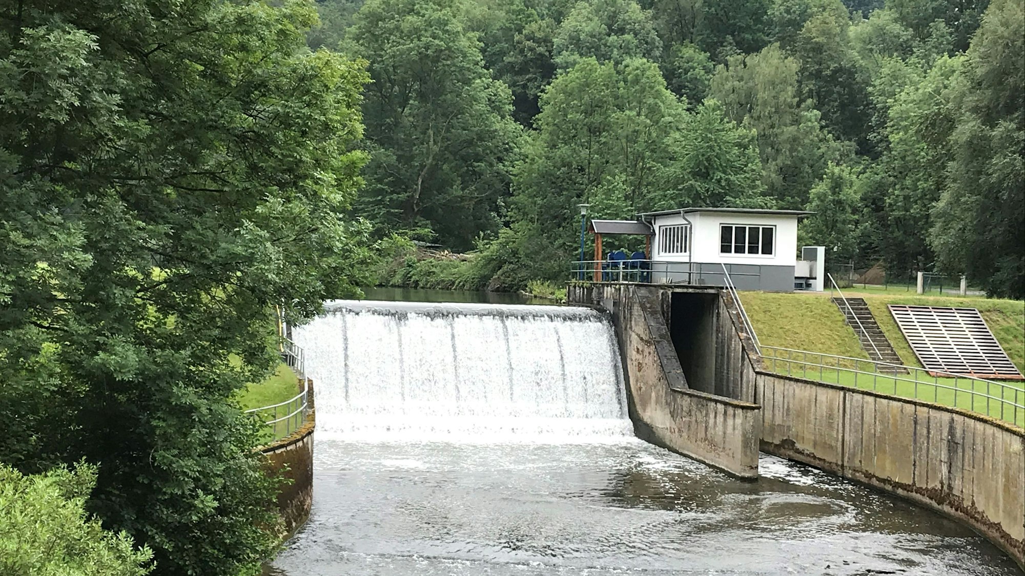 Wasserkraftanlage an der Agger