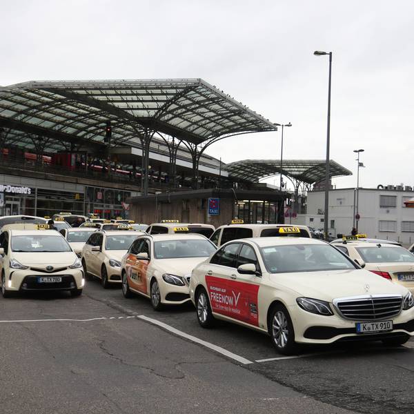Der Taxistand am Breslauer Platz.