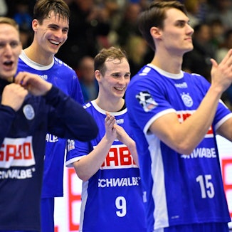 Gruppenbild mit Handballspielern