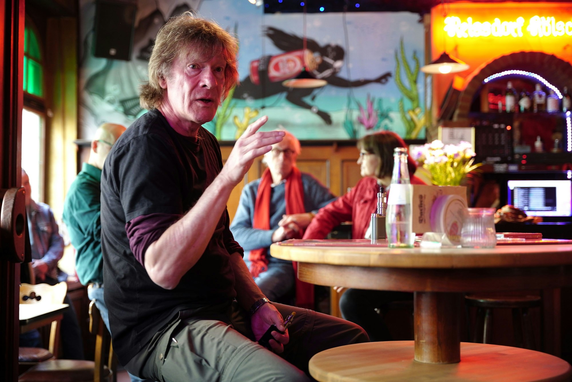 Gerd Köster bei der Vorstellung des Albums im Backes.