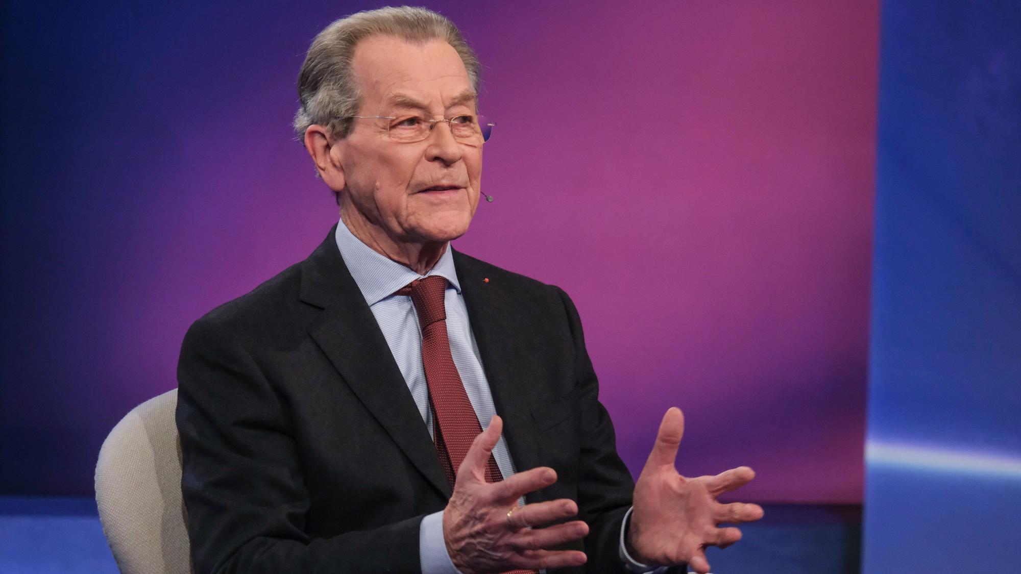 Franz Müntefering (SPD, ehemaliger Vizekanzler und Bundesminister) war in der ARD-Talksendung „Maischberger“ zu Gast – und äußerte sich kritisch über Altkanzler Gerhard Schröder.
