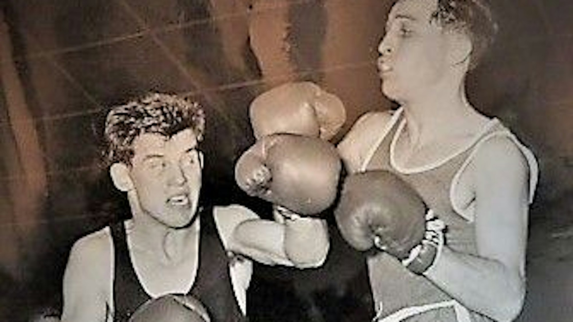 Dieter Molock (links) im Einsatz in einer Kampfszene aus den 1960er Jahren.