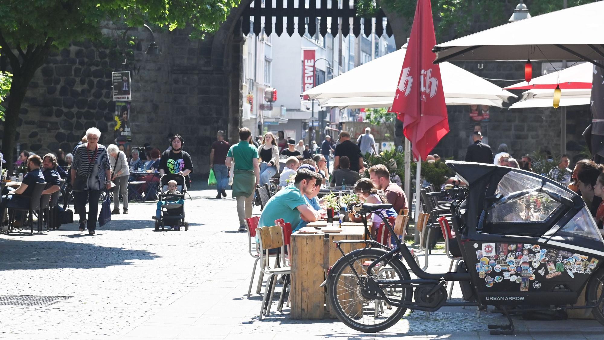 Straßenszene am Eigelstein.