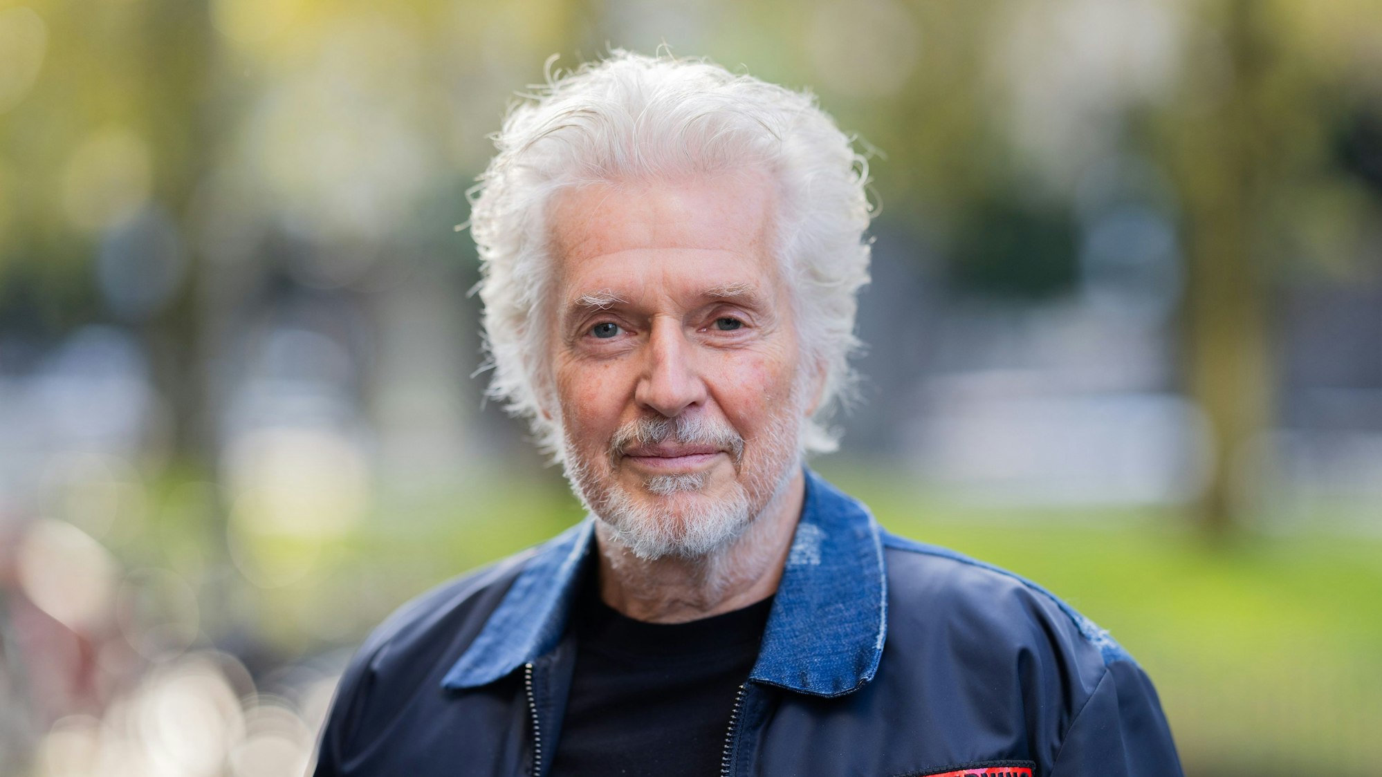 Der Kölner Bestseller-Autor Frank Schätzing findet, dass die Stadt aus ihrem großen kreativen Potenzial zu wenig macht.