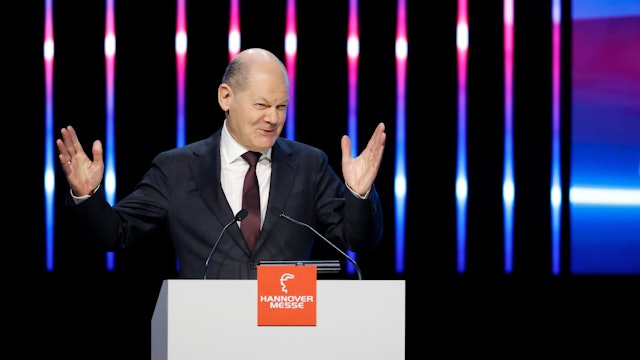 Bundeskanzler Olaf Scholz (SPD) spricht bei der Eröffnungsfeier der Hannover Messe im Hannover Congress Centrum (HCC).