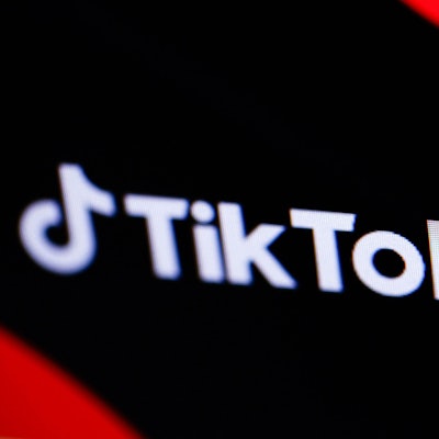 Das neue Tiktok-Modell „Lite“ ist in Europa bislang nur in Spanien und Frankreich verfügbar. Userinnen und User erhalten Geld fürs Videogucken.