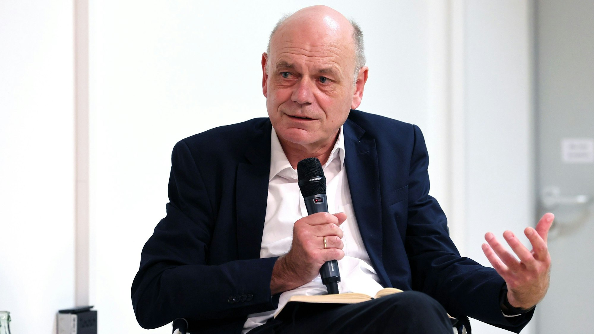 Hans-Joachim Höhn als Gast in der Talkreihe „frank&frei“ des „Kölner Stadt-Anzeiger“