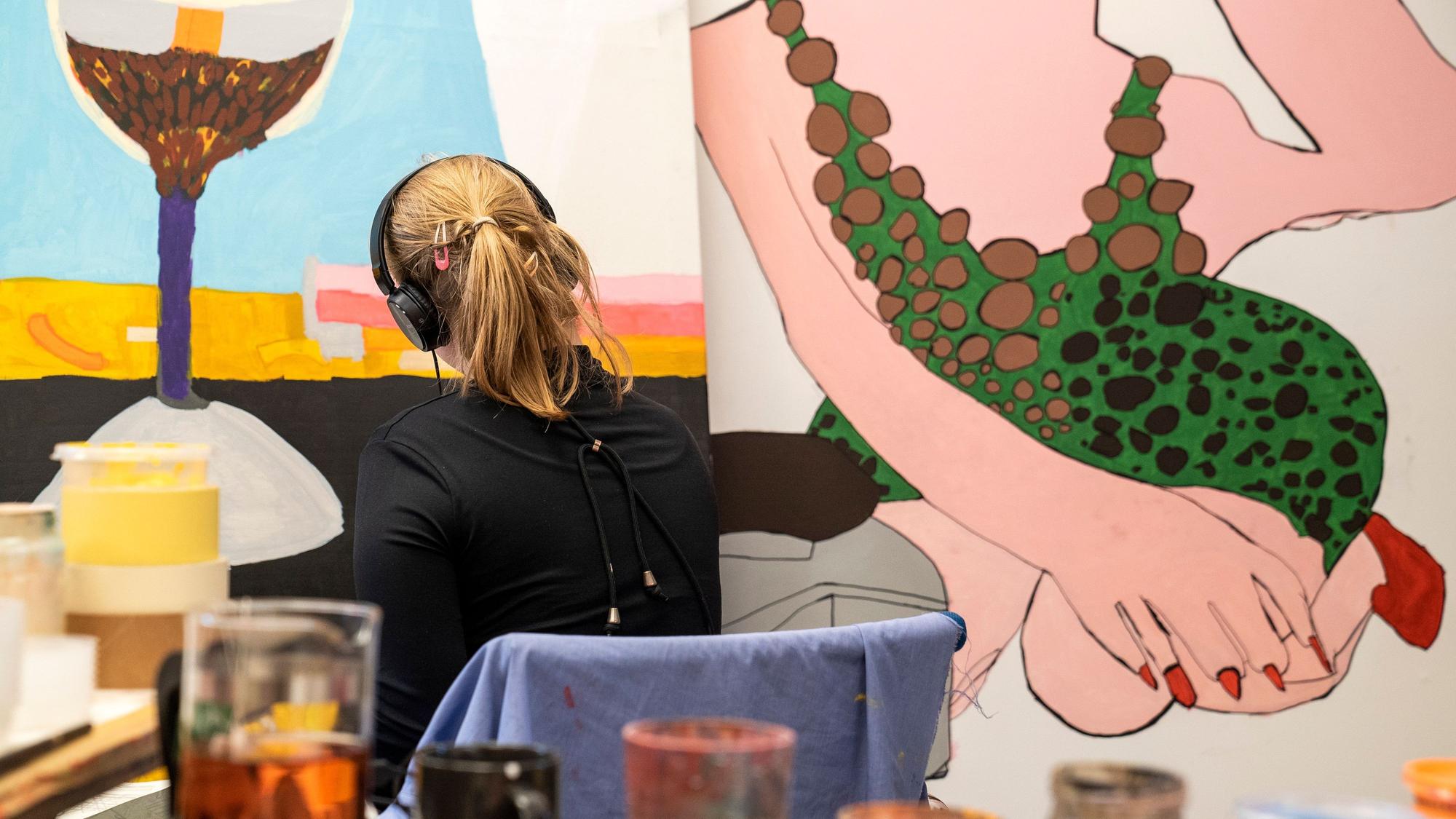 Tina Herchenröther arbeitet im Atelier Goldstein